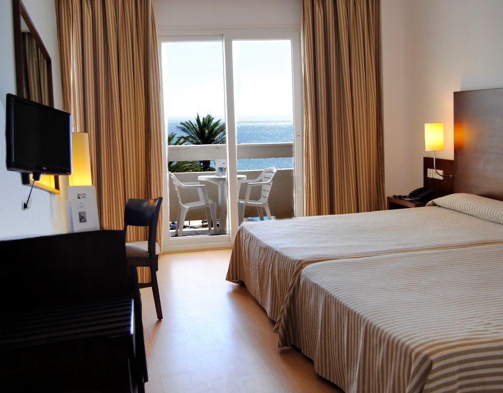Garbi Costa Luz Hotel Conil De La Frontera Luaran gambar
